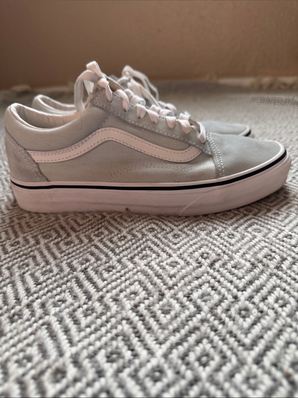 Vans Old Skool sneakers in a light grey-green Size U.S Man 5.5/Women 7 - Picture 7 of 14
